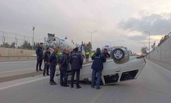 Adıyaman'da otomobil takla attı: 3 yaralı
