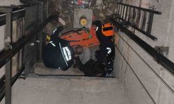 Arızalanan asansörü kontrol etmek isterken asansör boşluğuna düştü