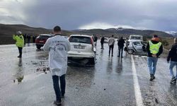 Bayram tatili dönüşü trafik kazası: 1 ölü, 5 yaralı