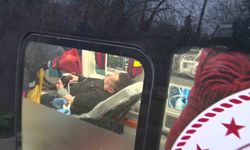 Beykoz'da İETT otobüsü kaldırıma çarptı: 4 yaralı