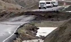 Bingöl'de toprak kayması sonucu yol çöktü: Ulaşım durdu
