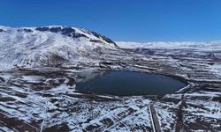 Bir dönem tamamen kuruyup beyaz örtüyle kaplanmıştı, yeniden su tuttu