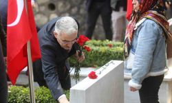 Bursa protokolünden Pınarbaşı Şehitliği'ne anlamlı ziyaret