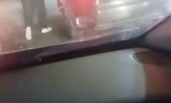 Bursa'da trafikte motosikletliye kadın sürücüden tekme ve tokatlı saldırı