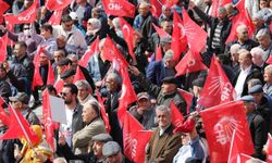 CHP Genel Başkanı Özel: 'Kapı kapı gezeceğiz, sokak sokak dolaşacağız, neyi, nasıl düzelteceğimizi söyleyeceğiz'