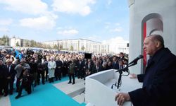 Cumhurbaşkanı Erdoğan: 'Birileri bizi ruh köklerimizden koparmak istese de milli ve manevi kimliğimize sahip çıkmaya devam edeceğiz'