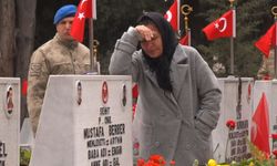 Edirnekapı Şehitliği'nde bayram öncesi hüzünlü ziyaret