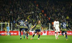Fenerbahçe, ligde 2 hafta sonra kazandı