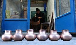 Gaziantep'in en yaşlı bakır ustası