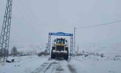 Iğdır'da karla mücadelede başarı: Kapalı köy yolu kalmadı
