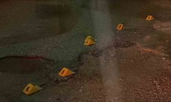 Karaman'da tüfekle rastgele ateş açıldı: Araç ve ev zarar gördü