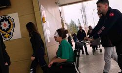 Komşu kavgasında 2 kadın yaralandı