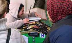 Küçük Öykü, gözyaşları arasında toprağa verildi