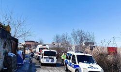 Kurtalan'da camiden çıktıktan sonra otomobilin çarptığı yaşlı adam yaralandı