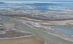 Kuruma tehlikesi yaşanan Tuz Gölü yeniden canlandı