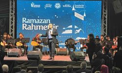 Milli Eğitim Bakanı Tekin: 'Çocuklarımız kendi çocuklarına öğretecek kadar öğrensinler, milli ve manevi değerlerimize sahip çıksınlar diye uğraşıyoruz'