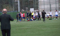 Sakatlanan takım arkadaşlarına üzüldüler, oyuna devam edemediler