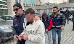 Samsun'da kız çocuğu attığı mesajla kurtarıldı: 4 gözaltı