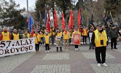 Tekirdağ'dan yola çıkan '57'nci Alay' korteji Gelibolu'ya ulaştı