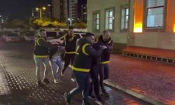 Trafikte bıçakla dehşet yaşatan baba-oğula 363 bin TL ceza