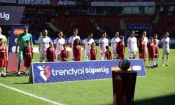 Trendyol Süper Lig: Gaziantep FK: 0 - Fatih Karagümrük: 0 (Maç devam ediyor)
