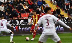 Trendyol Süper Lig: Kayserispor: 0 - Fatih Karagümrük: 0 (İlk yarı)