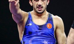 U23 Avrupa Şampiyonası'nda Azat Sarıyar'dan bronz madalya