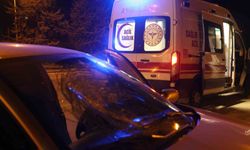 Yolun karşısına geçerken otomobilin çarptığı yaya yaralandı