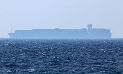 İran’dan  Hürmüz Çıkışı  “Yaklaşın ve Deneyin” Sözleriyle Sert Rest