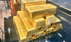 Ateşkes piyasaları sarstı: Petrol geriledi, altın yükselişe geçti
