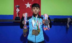 10 yaşındaki karateciden 20 madalyalık büyük başarı