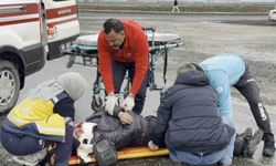 Aksaray'da otomobil ile motosiklet çarpıştı: 1 yaralı