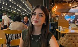 Alev alan otomobilde hayatını kaybeden 25 yaşındaki doktor son yolculuğuna uğurlandı