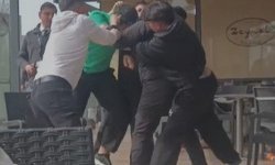 Ankara'da tartıştığı yaşıtını darbeden çocuk kamerada