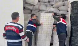 Antalya'da kaçak kozmetik üretimi yapılan depoya baskın: 65 milyon liralık sahte ürün ele geçirildi