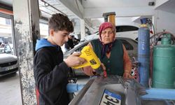 Aydın sanayisinin kadın ustası: On parmağında on marifet