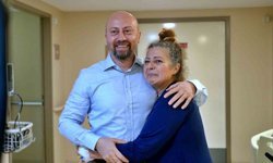 Bağırsağı kangrene gidiyordu, kapalı ameliyatla kurtarıldı: 'Bir gün geç kalsam bugün burada olmayacaktım'