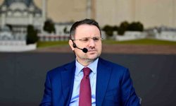 Bakan Gürlek Edirne'de gençlerle buluştu: 'Adaleti hızlandırmak en büyük hedefimiz'