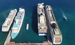 Bakan Uraloğlu: '41 bin 39 yolcu ile mart ayları içerisinde son 16 yılın en yüksek kruvaziyer yolcu sayısına ulaştık'