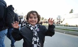 Beşiktaşlı taraftarlar derbi için Kadıköy'de