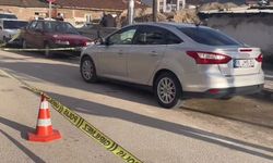 Bursa'da silahlı saldırı: Yaralı halde kaçıp polise sığındı