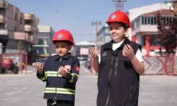 Çocukların itfaiyeci olma hayalleri gerçek oldu