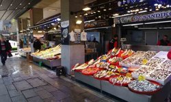 Denizlerde av yasağının başlamasının ardından tezgahlar kültür balıklarına kaldı