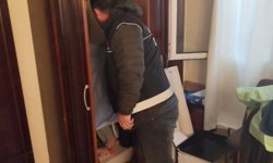 Dolaptan kıyafet değil 'Torbacı' hükümlü çıktı