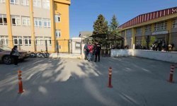 Edirne'de lisede turnikeli güvenlik sistemi