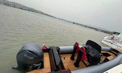 Ege Denizi'nde göçmen kaçakçılarına Sahil Güvenlik'ten film gibi operasyon