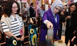 Emine Erdoğan, TOGEM-DER'in geleneksel 'Cemre Çarşısı'nın açılışına katıldı