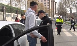 Esenyurt'ta okul önü ve çevresinde polis denetimi