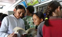 Gezici Kütüphane, 3 binden fazla kitabı okurlarla buluşturuyor