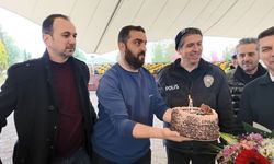 İhbara giden polislere pastalı sürpriz